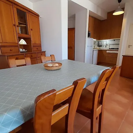 Fortaleza 1bdr W/balcony By Lovelystay