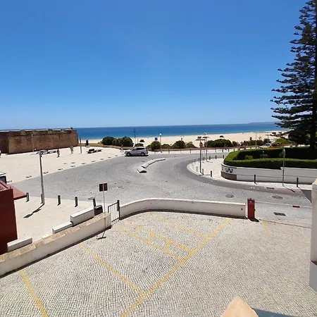 Fortaleza 1bdr W/balcony By Lovelystay